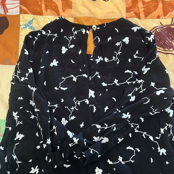 Fighting eel Ava sky blouse - Picture 2 of 4